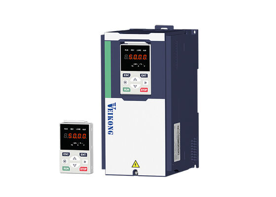 13A 5,5KW MPPT VFD Solar Pump Inverter GPRS IP20 380V LED LCD